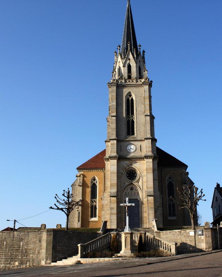 Le Vieux Presbytere Confracourt Exterior photo